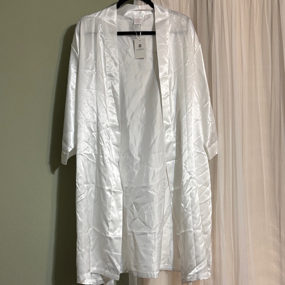 White Satin Bridal Robe - Picture 4 of 4